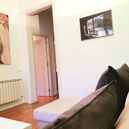 Barcelona Rooms-2